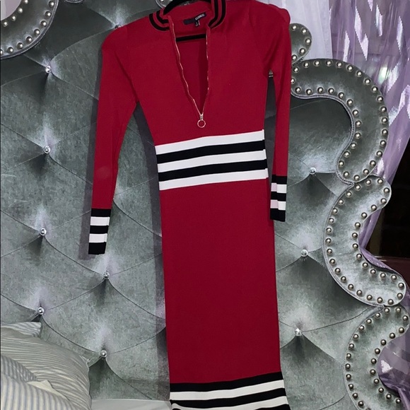 Red stunner - Picture 1 of 3